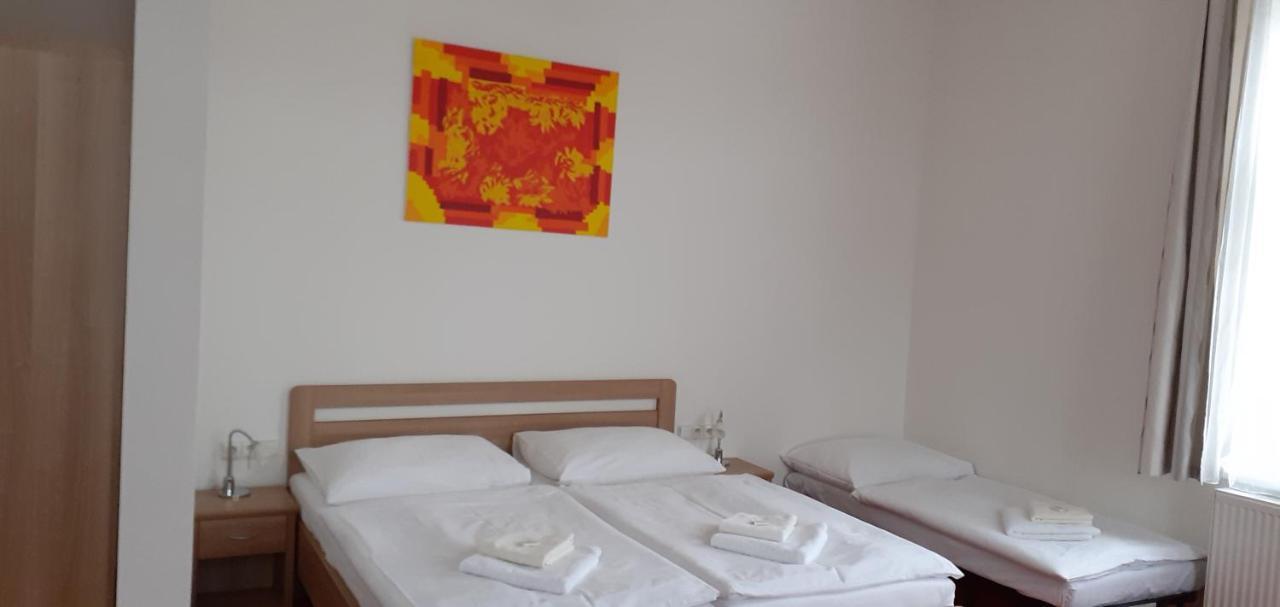 Penzion U Sv. Krystofa Prag Dış mekan fotoğraf